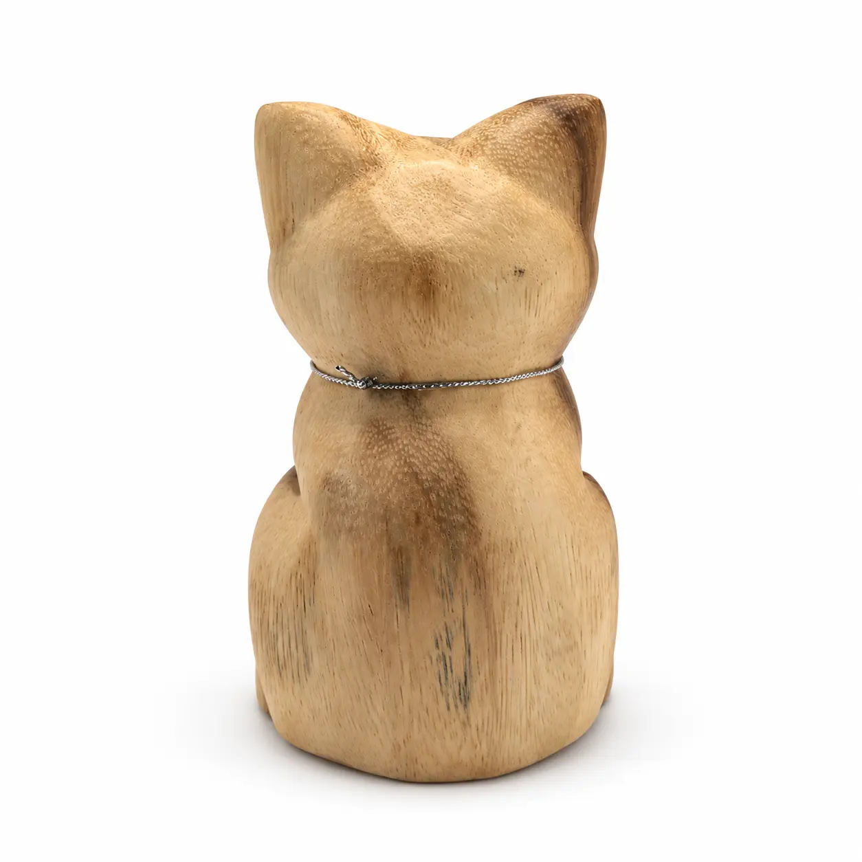 Sitting wooden cat — example B, back